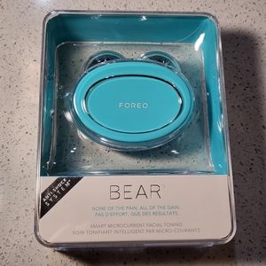FOREO Bear Smart Microcurrent Facial Toning Device Mint NEW & SEALED / AUTHENTIC